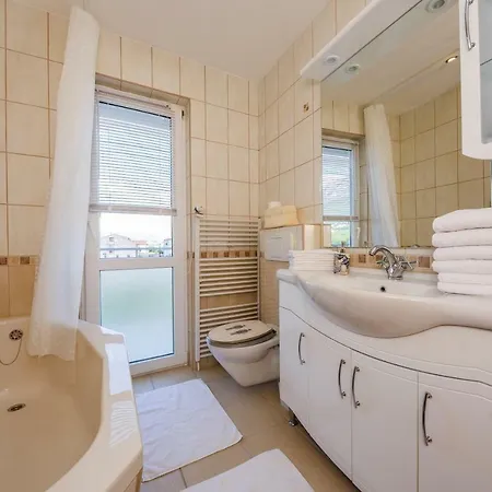 Lucija Apartment