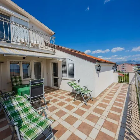 Apartament Lucija